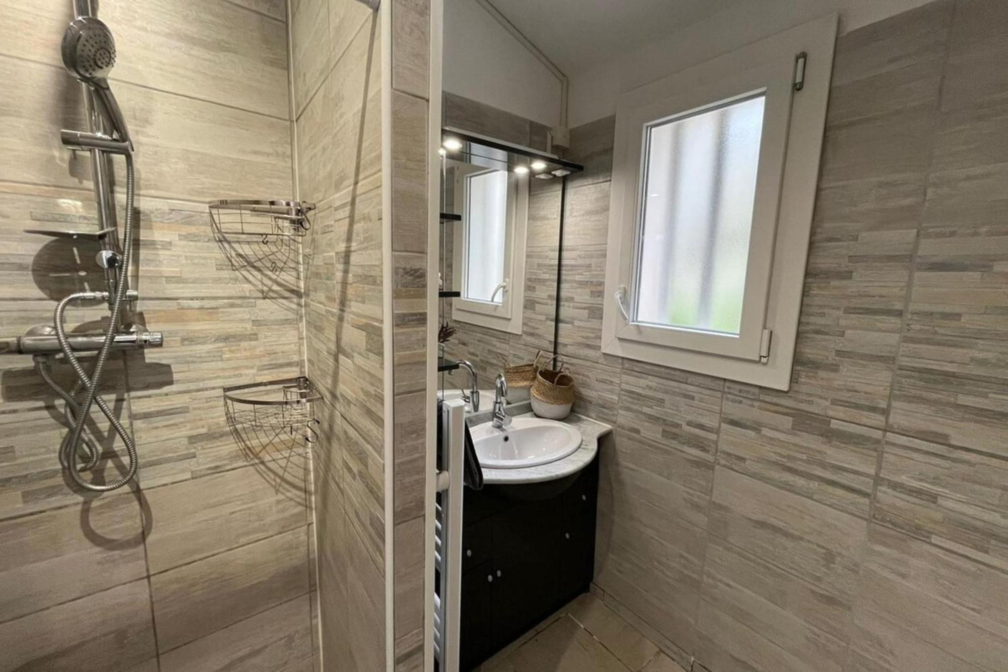 Le Cocon - Wifi - Cour Privative - Proche Halles Narbonne Bagian luar foto